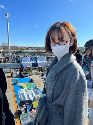 Ryu Hye-young Instagram - あのね、東京もめちゃ寒いよ❄️🥶 でもともだちがだいすき!!!!!!!!!!👼🏻🙋🏻‍♀️🙋🙋🏻‍♀️