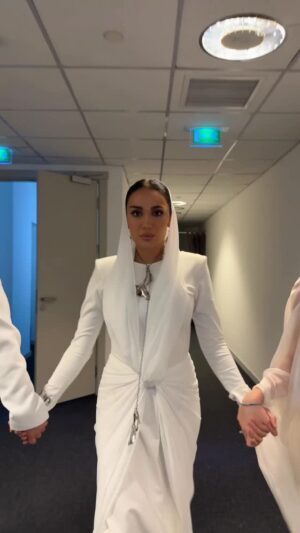 Sabina Mustayeva Instagram - Что это за комбо такое? 😳🤭