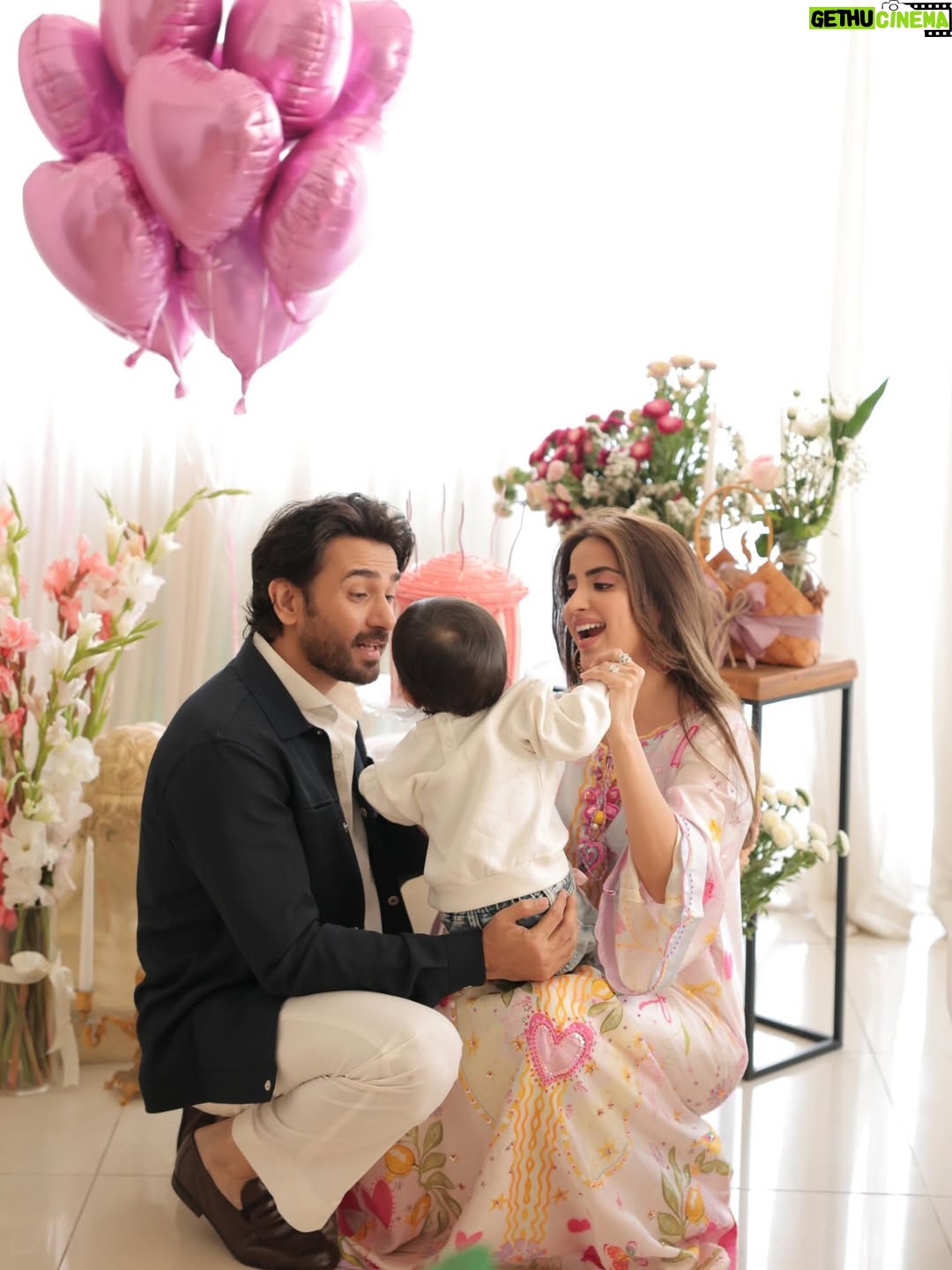 Saboor Aly - 538.9K Likes - 🌸👼🏻🎂✨
.
.
.
.
@zarahnurofficial 
@rehanmithanii 
@masuma_mohsin_makeup_artist