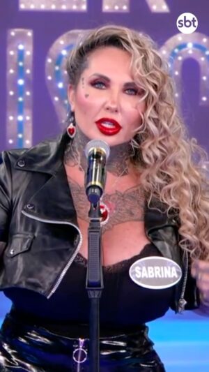 Sabrina Boing Boing Instagram - @patriciaabravanel descobriu o motivo do apelido da @sabrinaboingboingoficial 😁😂

#PSS #ProgramaSilvioSantos #SBT