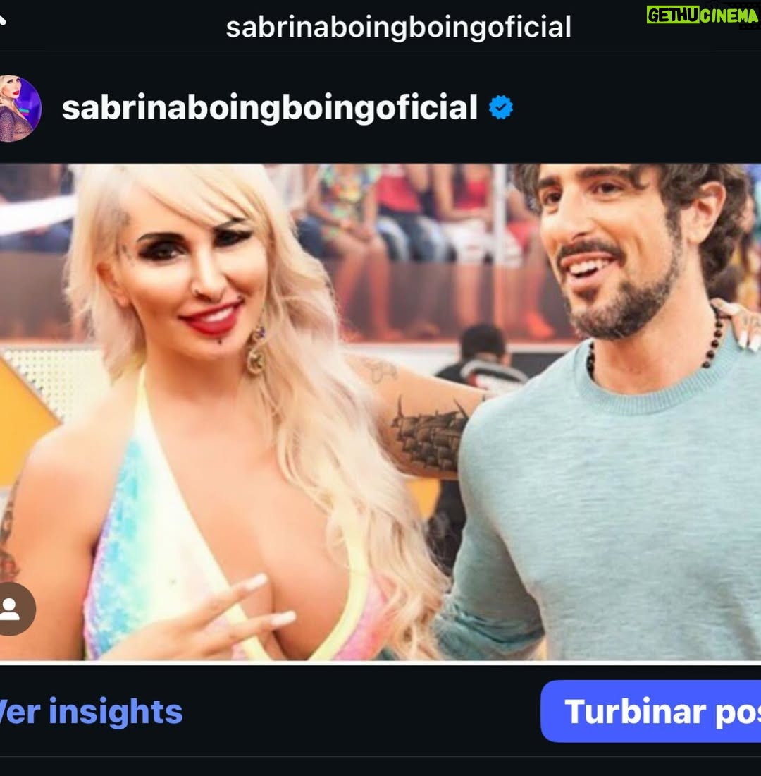 Sabrina Boing Boing - 375 Likes - #trend #2016 2016🔁2026 

Um ano bem intenso , como a maioria !  Resumo :
- Dj , convenções de tatuagem , muitas tatuagens , muitas gravações de #tv  destaque para @pgmsilviosantos 
Participei do filme #contratovitalicio @portadosfundos 
Participei do “reality” humor #oranchinho @redetv fui a grande vencedora levei 1 milhão 🌽 , amei muito vários animais entre eles a galinha “Cocó” que foi a minha companheira de gravação .
Viajei muitoooo , lembro de decepções e superações 🙌🏻
Ano do filme Esqtadrao Suicid@ eu cosplay da Arlequina e viciada em @gameofthrones  got amava a Daenerys (ainda amo) ! 

Acho que é isso !  Só decidi que vou mudar o visual 🤩