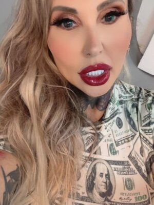 Sabrina Boing Boing Instagram - Oi gente ! Tudo bem com vcs ? 

Eu fiz essas fotos faz 2 semanas  e gravei uns vídeos nos bastidores , esqueci de postar ! 
Mas nunca é tarde para agradecer as pessoas por seu tempo , cuidado , trabalho e eficiência !
Sou muito grata pois durante toda minha vida sempre tive “anjos” que me ajudam a chegar em resultados esperados ou até melhores que imaginei !
Profissionais que indico com toda certeza ! 

@dr.renatolazarini 
@drwanderleyamorim 
@rafaelceitanunes 
@drjuliovedovato 
@caducrevelario  @institutolentes 
@nelson.miranda.fotografo 
@drikappel 

#sabrinaboungboing #news #photos #videos #model
