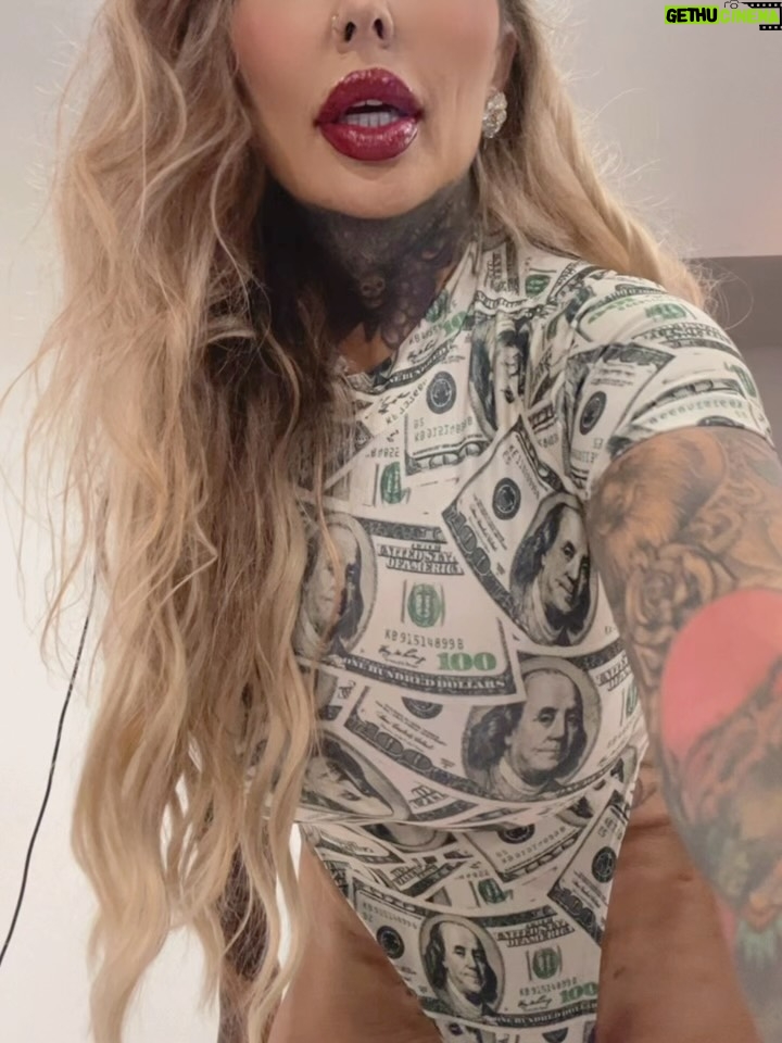 Sabrina Boing Boing - 794 Likes - Oi gente ! Tudo bem com vcs ? 

Eu fiz essas fotos faz 2 semanas  e gravei uns vídeos nos bastidores , esqueci de postar ! 
Mas nunca é tarde para agradecer as pessoas por seu tempo , cuidado , trabalho e eficiência !
Sou muito grata pois durante toda minha vida sempre tive “anjos” que me ajudam a chegar em resultados esperados ou até melhores que imaginei !
Profissionais que indico com toda certeza ! 

@dr.renatolazarini 
@drwanderleyamorim 
@rafaelceitanunes 
@drjuliovedovato 
@caducrevelario  @institutolentes 
@nelson.miranda.fotografo 
@drikappel 

#sabrinaboungboing #news #photos #videos #model