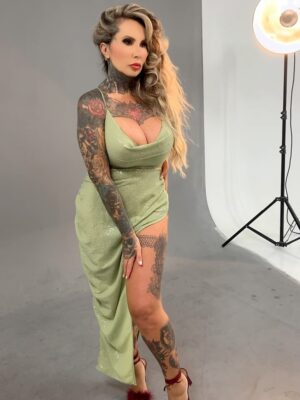 Sabrina Boing Boing Instagram - Oi gente ! Tudo bem com vcs ? 

Eu fiz essas fotos faz 2 semanas  e gravei uns vídeos nos bastidores , esqueci de postar ! 
Mas nunca é tarde para agradecer as pessoas por seu tempo , cuidado , trabalho e eficiência !
Sou muito grata pois durante toda minha vida sempre tive “anjos” que me ajudam a chegar em resultados esperados ou até melhores que imaginei !
Profissionais que indico com toda certeza ! 

@dr.renatolazarini 
@drwanderleyamorim 
@rafaelceitanunes 
@drjuliovedovato 
@caducrevelario  @institutolentes 
@nelson.miranda.fotografo 
@drikappel 

#sabrinaboungboing #news #photos #videos #model