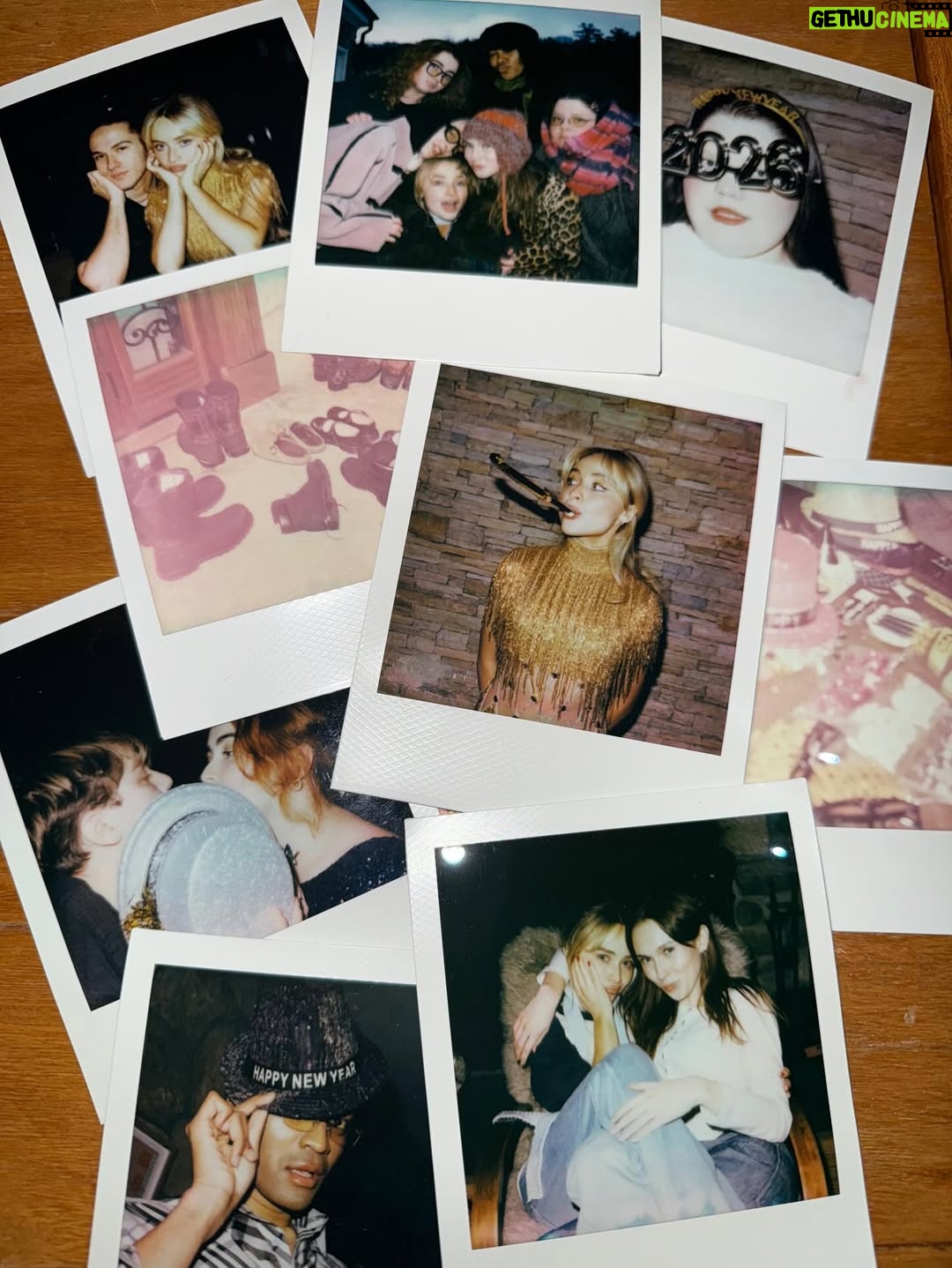 Sabrina Carpenter - 4.8 Million Likes - ♡