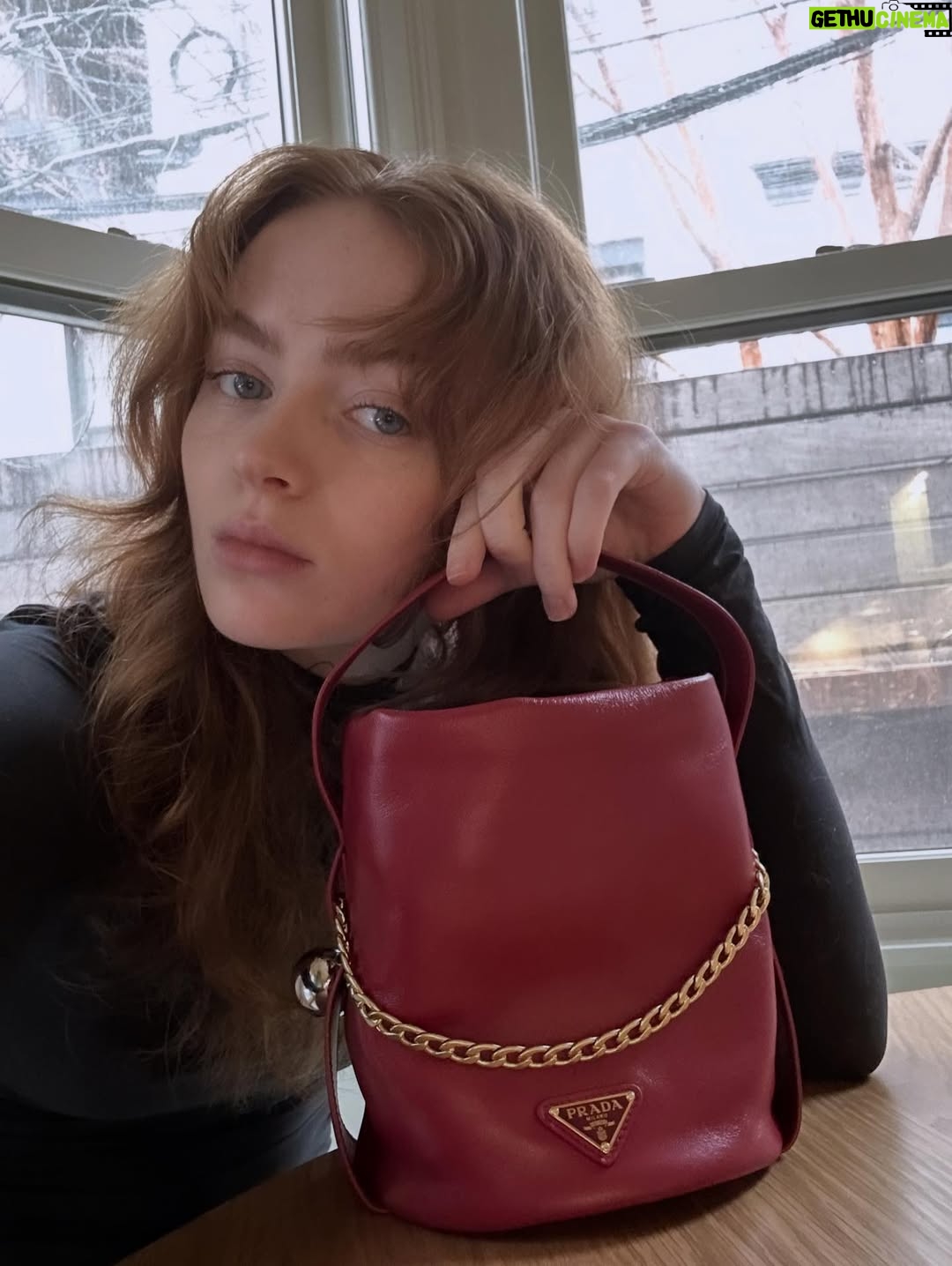 Sadie Sink - 5.2 Million Likes - code word is santa’s got a brand new bag @prada