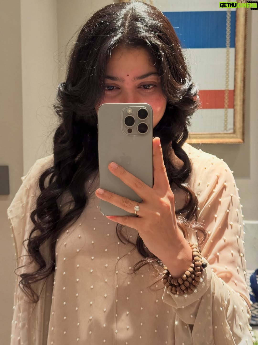 Sai Pallavi - 5 Million Likes - Just coz I love what i wore 🙈