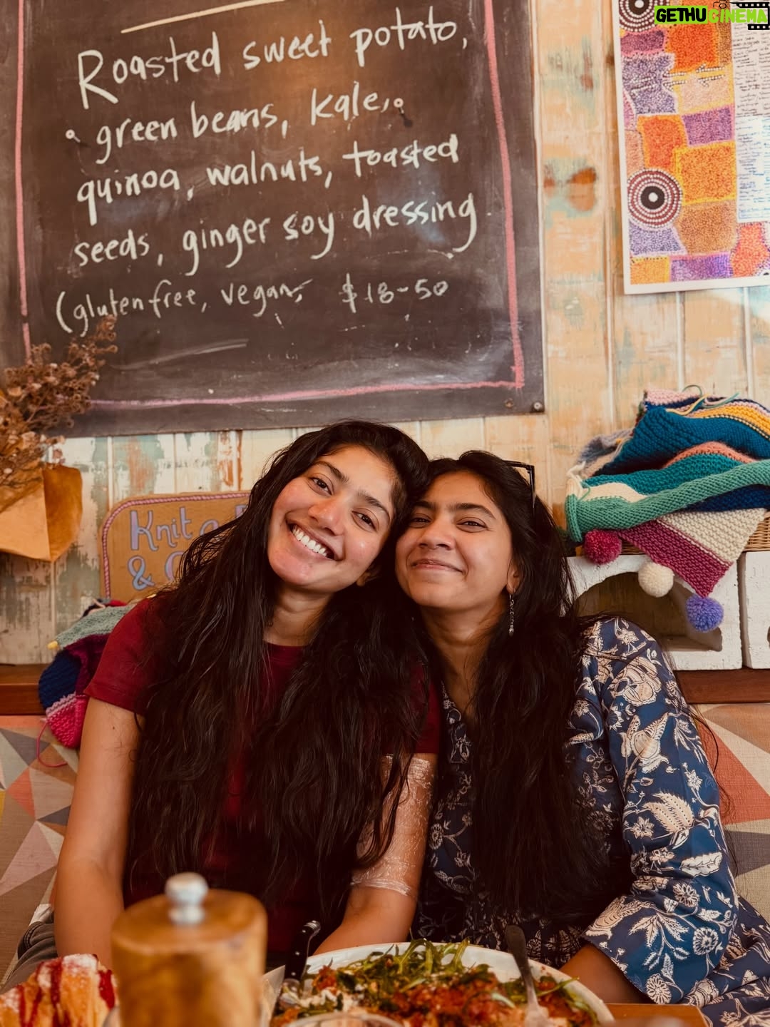 Sai Pallavi - 4.5 Million Likes - Happie Happie🥰