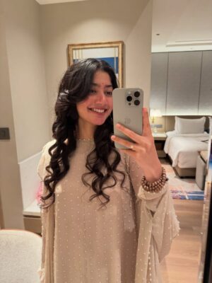 Sai Pallavi Instagram - Just coz I love what i wore 🙈