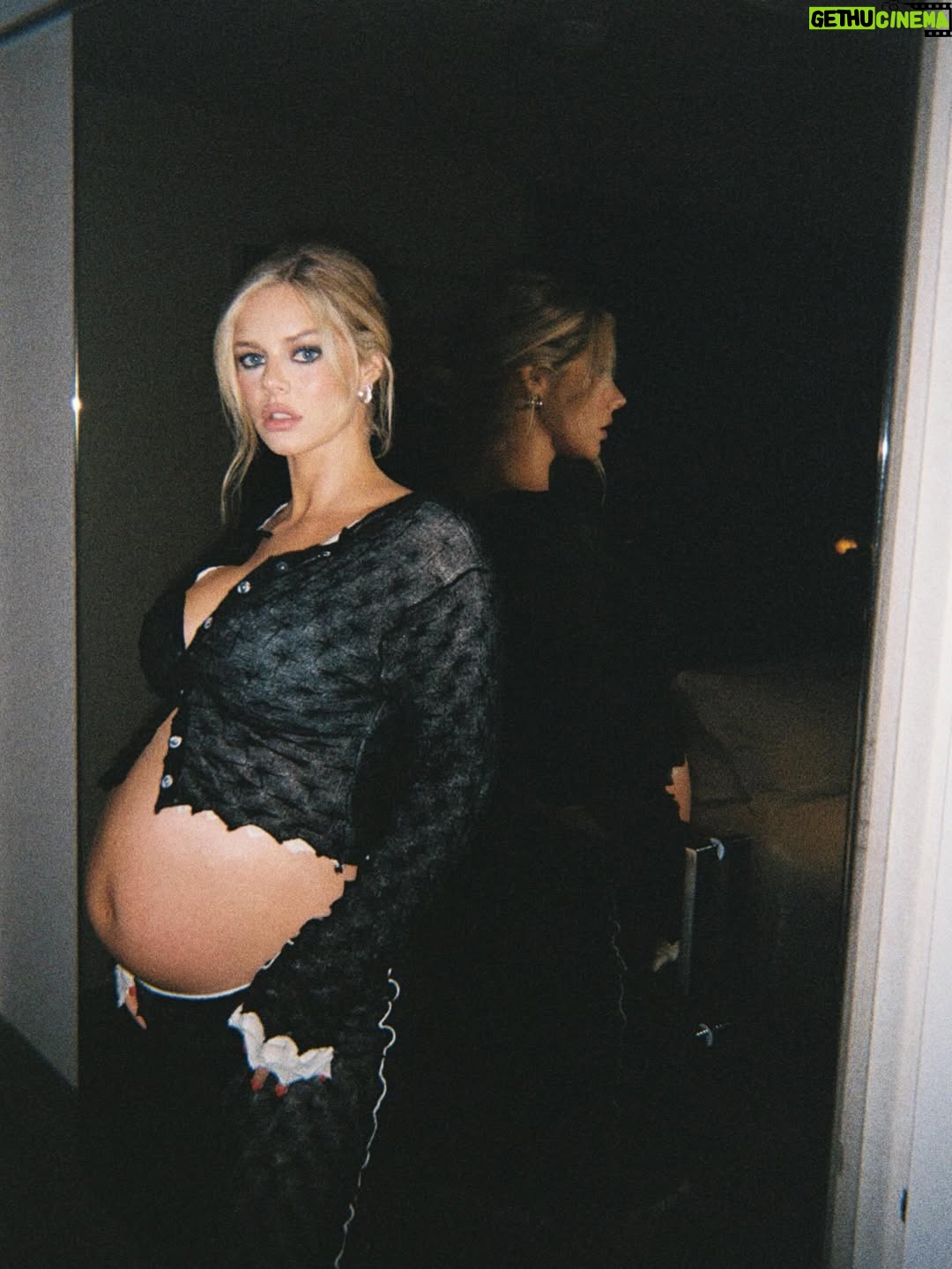 Samara Weaving - 83.6K Likes - Pls go see our movie it’s rlly cool okay?