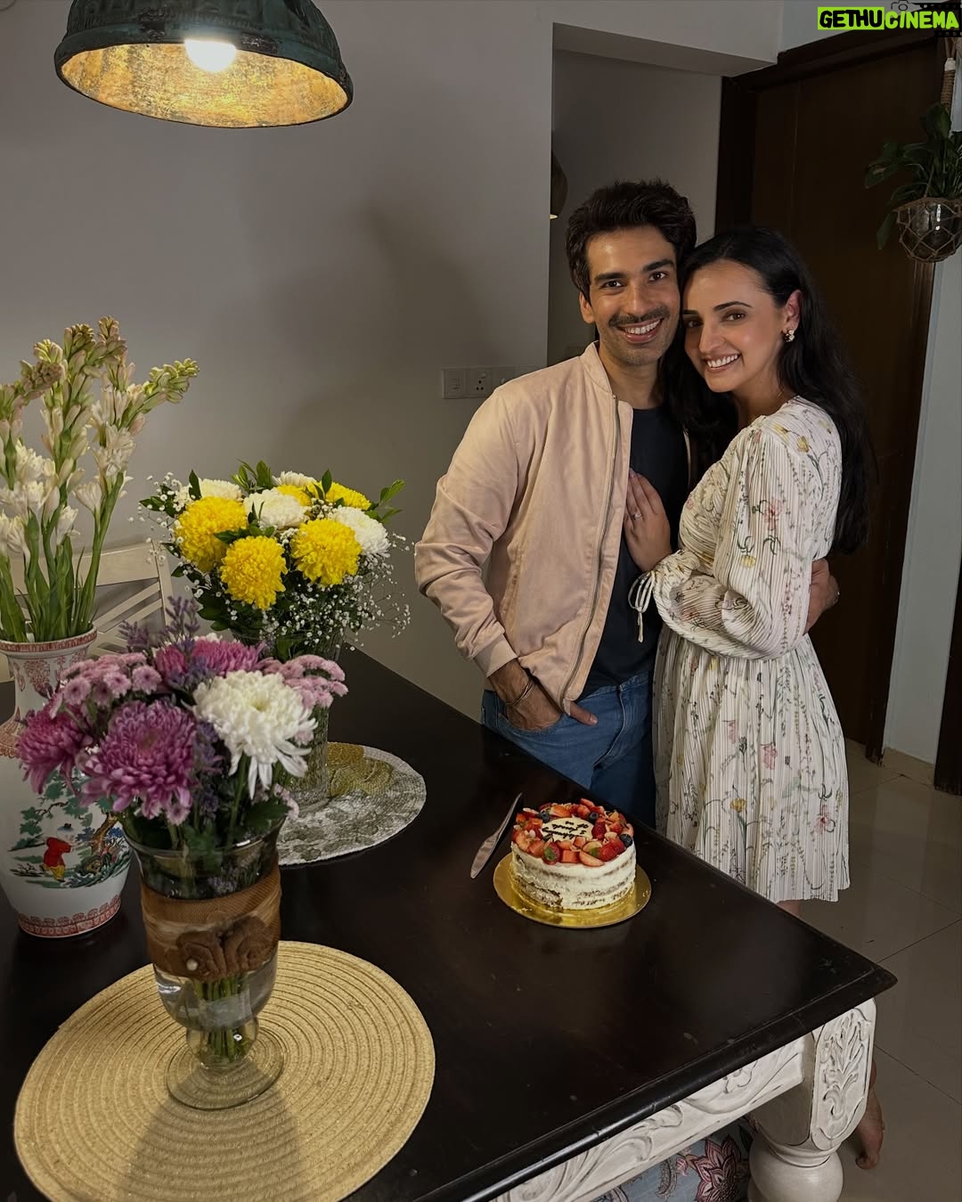 Sanaya Irani - 0.9 Million Likes - 25/01/2016 we said I do 💍
25/01/2026 still choosing each other, every day ❤️
10 years of love, growth, laughter and a whole lot of life in between.
Kuch to hai tujhse Raabta ❤️