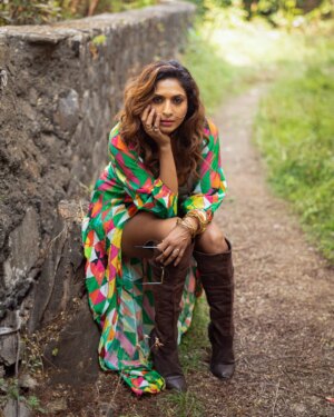 Sandhya Shetty Instagram - Confidence in her stride, sunshine in her aura and power stitched into every detail, she walks like she owns every horizon she touches✨

Photographer - @creativecollab
Makeup & Hair - @tabassumbhatii @tabassumbhatii.official
Designer - @kaushikshrimanker @shrimankerandyogi

#SandhyaShetty #NoFear #ElegantWoman #BeautyWithStrength #IndianActor 

[Sandhya Shetty, Supermodel Look, Indian Actor, Fierce Woman, Power Dressing, Power And Grace]