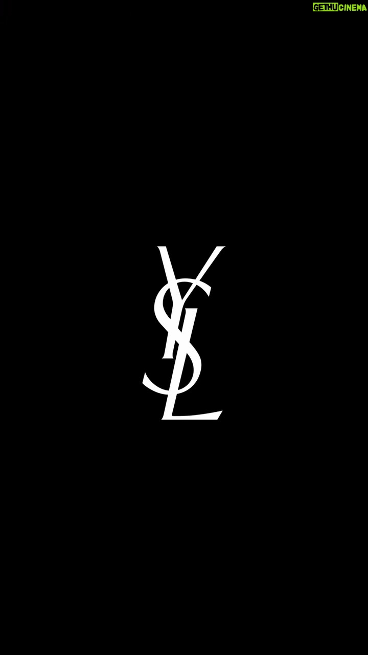 Sandra Amador - 3 Likes - Feid x @yslbeauty
