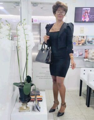 Sandra Pimentinha Instagram - Hoje acordei me achei linda pra karay......
registrei kkkk.....Um forte abraço meus amores, boa noite 🌙...