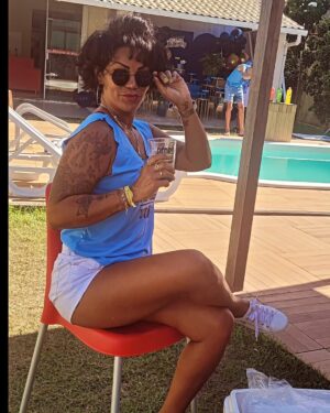 Sandra Pimentinha Instagram - TBT - experimentando esse energƩtico delicioso @bivoltoficial com meu amigo @pedroguilherme_71