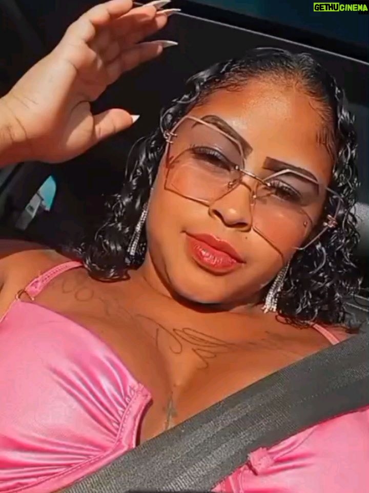 Sandra Pimentinha - 3 Likes - Registrando moments, niver @marlanabarboza