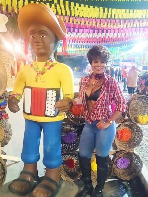 Sandra Pimentinha Instagram - TBT- São João 2025 - Irara
