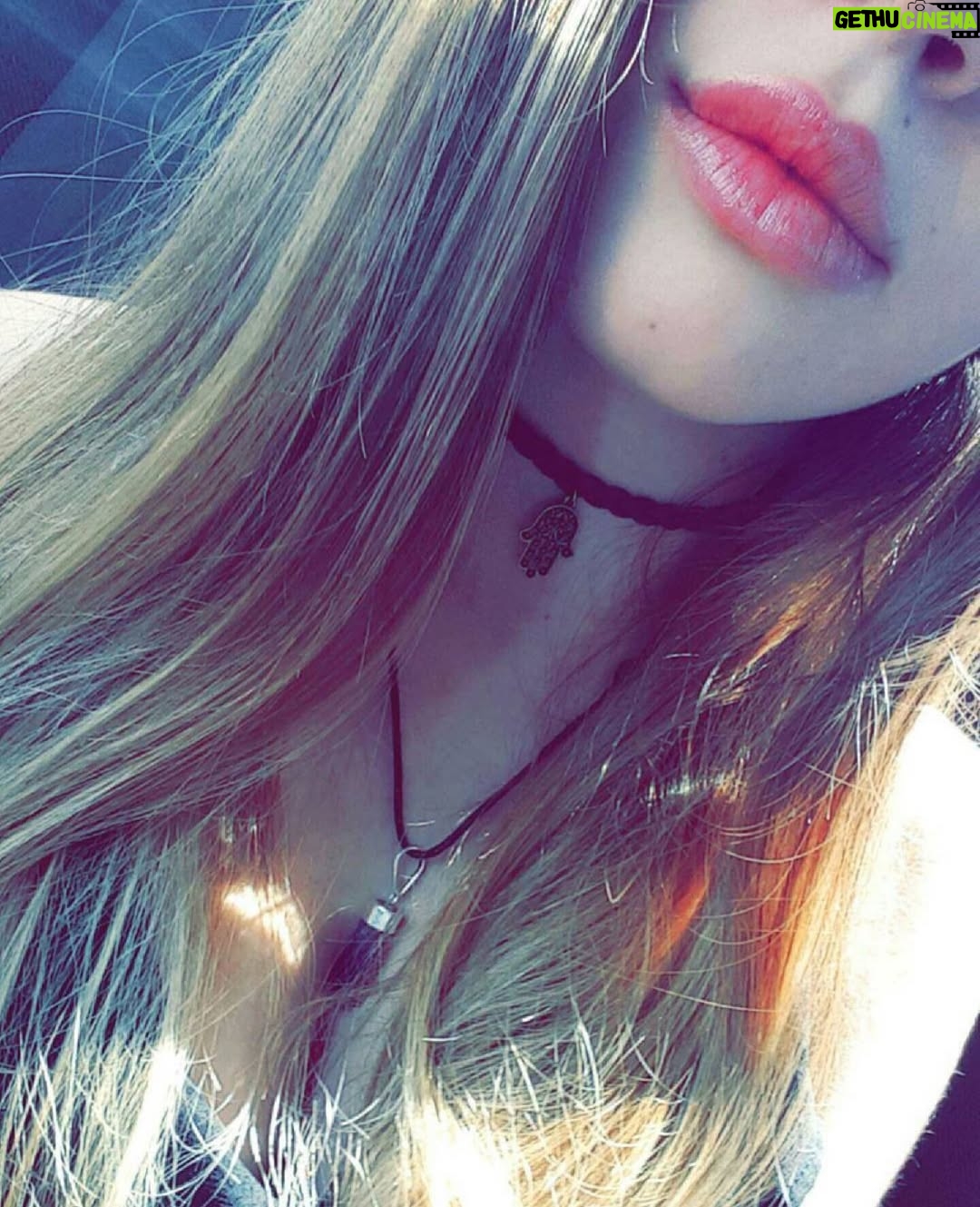 Saraí Meza - 21.3K Likes - 2016 !!!!!!! jajajajajajjaja no les voy a mentir, si sentí nostalgia 🥲