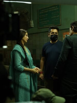 Saumya Tandon Instagram - Some #BTS from #Dhurandhar ✨
Picture 1 and 2 
This was the very first scene I shot for the film, in Amritsar, where we see Rehman Dakait’s haveli. It was November last year, and I was a mix of nerves and excitement. My first morning shot was with Akshay lighting his cigarette, silently urging him to take revenge.
Akshay is pure magic. We barely had a chance to talk, but the moment the camera rolled, there was an instant connection. I truly feel we share a wonderful chemistry. It’s an absolute dream to have a co-actor like him-such a pure artist, with so much to learn from. More than anything, it’s a joy to perform with someone of his calibre. I truly hope we’re paired together again someday. Praying. 🤍

Picture 3
This was my entry scene in the film, and the amount of love it has received has truly overwhelmed me. It’s such a beautifully written scene, and I never expected this response.
@adityadharfilms you’ve changed the game by creating a true masterpiece, and by showing that casting isn’t about who is who, but about who truly fits the character and can do justice to the part. Your honesty reinforces the belief that good content always wins.

In this scene, I felt everything at once- anger towards my husband for being the reason behind our son’s death, helpless desperation, and the deep, shared pain between us. And yes, I slapped Akshay once (not seven times!)-for real- during his close-up, after Aditya insisted it had to be authentic. I was hoping to cheat, but no such luck. My breakdown close-up was done in a single take.

Picture 4
This scene is from the Eid celebration in our haveli. The space was breathtaking, and the art department did an extraordinary job creating such authentic Pakistani décor. I really hope you all notice and appreciate their beautiful work. I genuinely felt transported to that era-it all felt incredibly Real

Picture 5
This was the prayer meeting after my son’s demise. The pain I felt in that moment stayed with me-it came straight from the heart.

#saumyatandon❤️ #spillthebeans