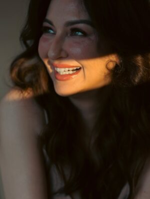 Saumya Tandon Instagram - Smile 😃! 
From different times.