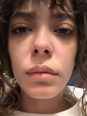 Selin Şekerci Instagram - “Senin fotoğraf galerinde ne fotoğrafların vardır kesin post paylaşsana ya”
Eskiden yeniye, yazdan kışa oynat bakalım.