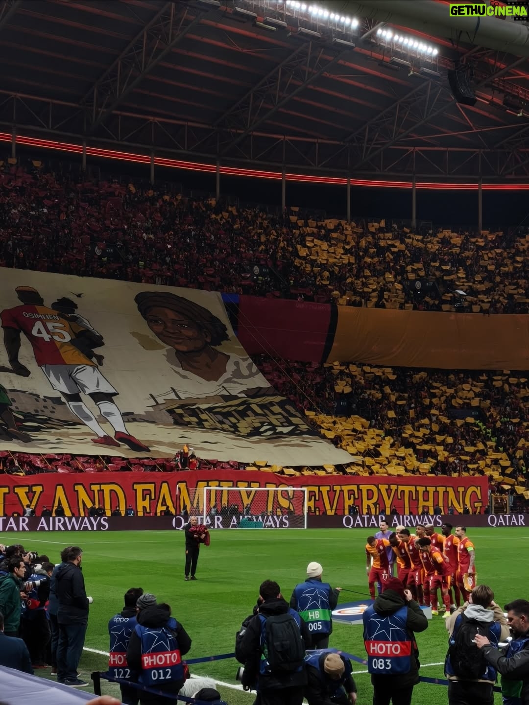 Serenay Aktaş - 12.8K Likes - Çocukluk aşkımsın... 💛♥️
@ultraslan 🫂
"Kısacası Galatasaray, bir halatı hep birlikte çekenlerin, hep birlikte üzülüp, hep beraber sevinmesini bilenlerin takımıdır.”
Baba Gündüz