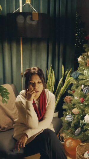 Sevara Nazarkhan Instagram - (2026) Yangi yilingiz bilan 🎄✨