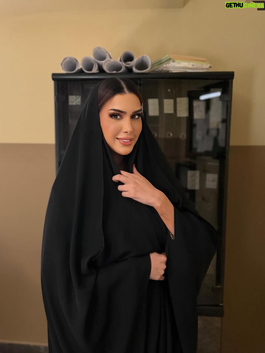 Shahad Al-Khattab - 5.3K Likes - ادري بيكم تحبون الكواليس وميعاد ماتحب تحرمكم من شي 🥰

شنو تتوقعون رح تكون نهاية ميعاد؟ #الغميضة 🎬