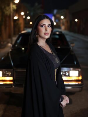 Shahad Al-Khattab Instagram - ادري بيكم تحبون الكواليس وميعاد ماتحب تحرمكم من شي 🥰

شنو تتوقعون رح تكون نهاية ميعاد؟ #الغميضة 🎬