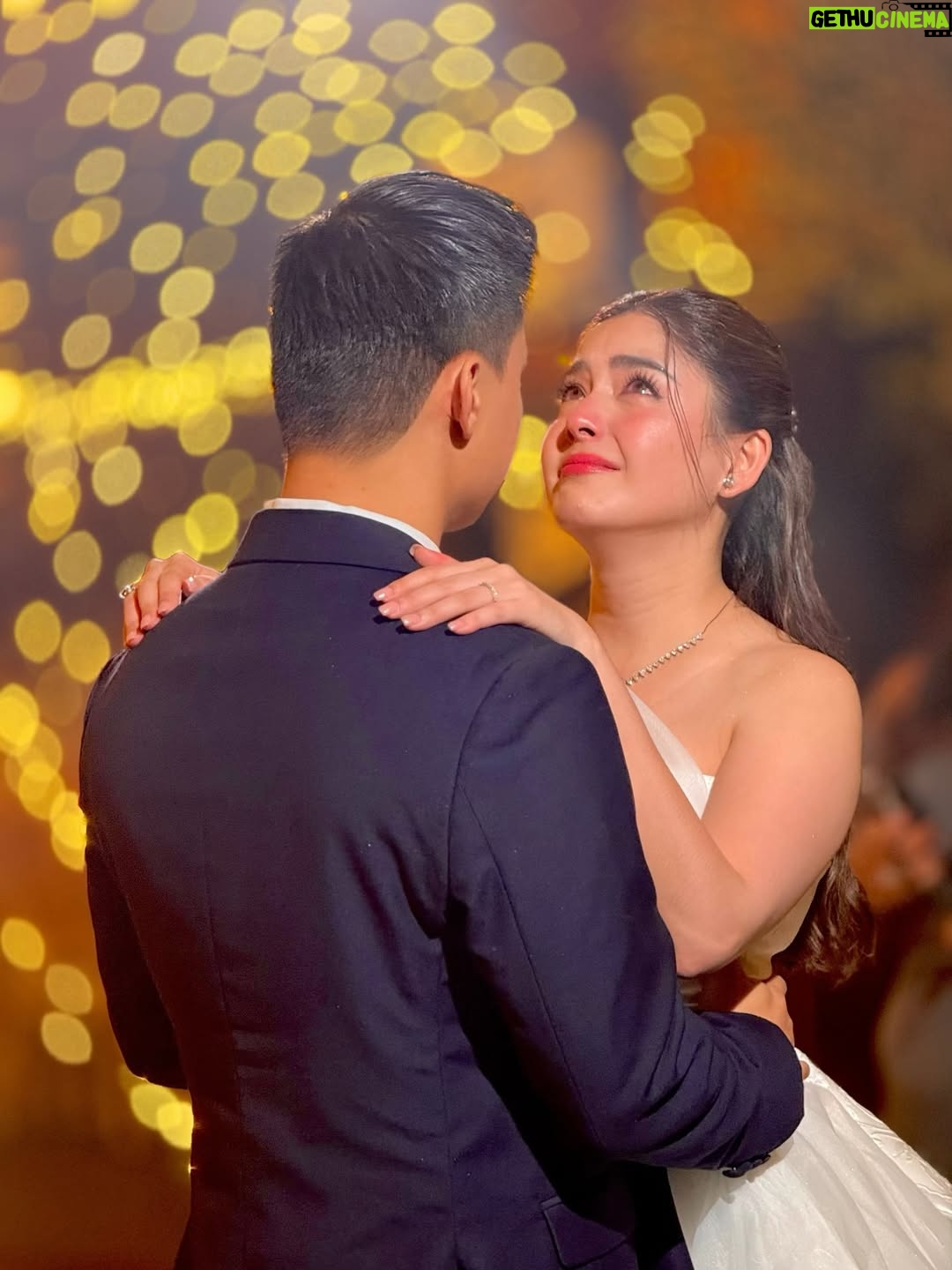 Shaira Diaz - 280.9K Likes - Like a fairytale, truly enchanted. ✨

Sabi ko, gusto ko maraming Christmas lights kasi ang saya-saya ko talaga pag nakakakita nun, then boom! dream come true! 💫

@gideonhermosa you are one of a kind. Thank you for making our day truly unforgettable—subtle yet strikingly beautiful!! Ang sarap namnamin ng gawa mo(mga 1 week dapat😁) You made us cry, Gids. Gustong sumabog ng puso ko sa tuwa. You brought my dream to life. Napakalupet mo! I love you so much!!👏🏻😘❤️

And to @niceprintphoto, thank you for capturing these magical moments. You gave justice to this exceptionally beautiful work—your service is top-notch! 😍 These photos are perfect!! Thank you Ate Ninang @charissetinionp, isa ka ring malupet! We love you so much!! ❤️

Tito Alex, @juancarlocaterer thank you so much sa napakasarap na food!! Best choice! Lahat busog at walang ibang sinabi kundi “ang sarap ng food!” 🥹👏🏻 Everybody went home happy!! 😊 We love you!

Planning & Coordination: @eventsbymissp
Ms P!! Mission accomplished! All this wouldn’t be possible without your help!! 🥹 Thank you so much for your love and support since day 1!! We love you so much!

Lights & Sounds: @wabs.lns
Thank you for setting the mood and bringing our celebration to life with your lights and sounds! 🙌✨

#SHAIranghEAyo