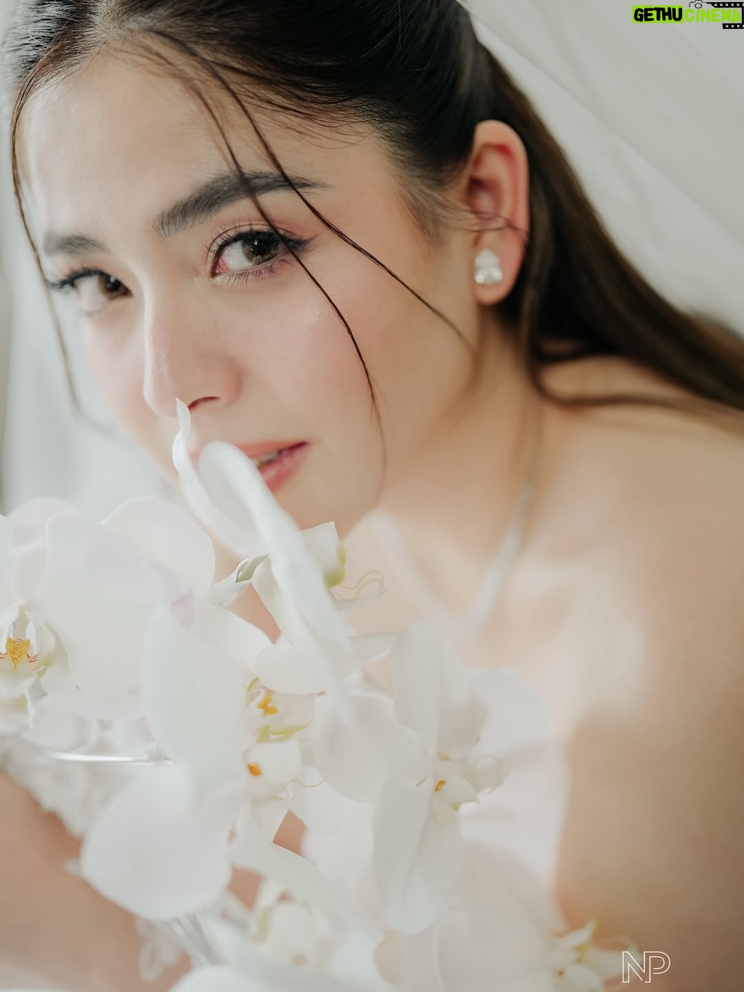 Shaira Diaz - 380.6K Likes - Every girl dreams of looking and feeling her absolute best on her most special day — and I truly did. 👰🏻‍♀️

Thank you to the whole team for making me the most beautiful bride in my husband’s eyes. I felt immaculate 🤍 grabe kayo. 

Makeup: @joanquiz0n 
Hair: @janamazing 
Photo: @niceprintphoto 
Stylist: @weddingsbycath @cathsobrevega  @angelzamoraa @limchana 
Jewelry: @arnyrossjewelry 
Wedding Bouquet: @gideonhermosa 
Bridal Robe: @evethelabel_ 
Afterparty Gown: @maureenreecacouture 
Bridal Gown: @choijaehoon.official 
Hair: @studiofixbyalexcarbonell 
Nails: @tulua_bfhomes 
Skin: @benchskinexpert 
Glow: @belle_dollsph 
Coordinators: @eventsbymissp