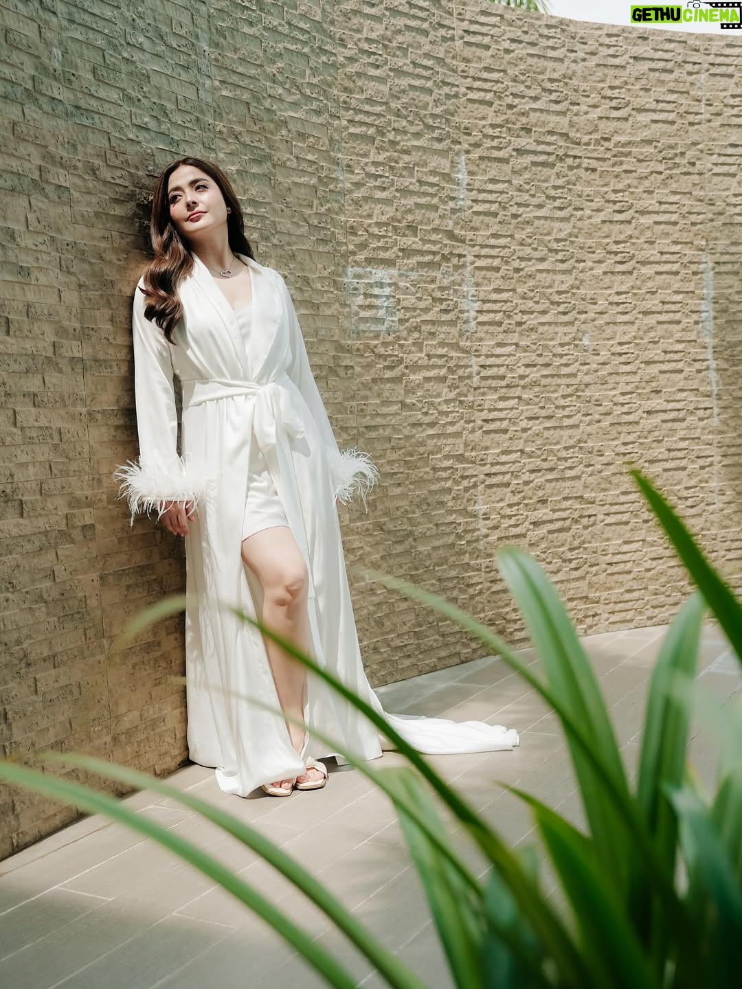Shaira Diaz - 380.6K Likes - Every girl dreams of looking and feeling her absolute best on her most special day — and I truly did. 👰🏻‍♀️

Thank you to the whole team for making me the most beautiful bride in my husband’s eyes. I felt immaculate 🤍 grabe kayo. 

Makeup: @joanquiz0n 
Hair: @janamazing 
Photo: @niceprintphoto 
Stylist: @weddingsbycath @cathsobrevega  @angelzamoraa @limchana 
Jewelry: @arnyrossjewelry 
Wedding Bouquet: @gideonhermosa 
Bridal Robe: @evethelabel_ 
Afterparty Gown: @maureenreecacouture 
Bridal Gown: @choijaehoon.official 
Hair: @studiofixbyalexcarbonell 
Nails: @tulua_bfhomes 
Skin: @benchskinexpert 
Glow: @belle_dollsph 
Coordinators: @eventsbymissp