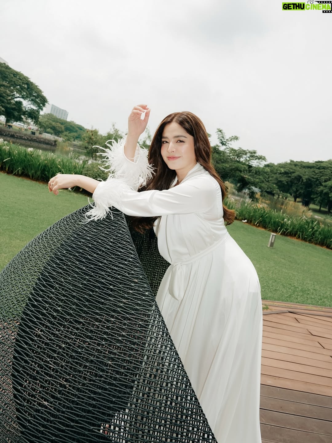 Shaira Diaz - 380.6K Likes - Every girl dreams of looking and feeling her absolute best on her most special day — and I truly did. 👰🏻‍♀️

Thank you to the whole team for making me the most beautiful bride in my husband’s eyes. I felt immaculate 🤍 grabe kayo. 

Makeup: @joanquiz0n 
Hair: @janamazing 
Photo: @niceprintphoto 
Stylist: @weddingsbycath @cathsobrevega  @angelzamoraa @limchana 
Jewelry: @arnyrossjewelry 
Wedding Bouquet: @gideonhermosa 
Bridal Robe: @evethelabel_ 
Afterparty Gown: @maureenreecacouture 
Bridal Gown: @choijaehoon.official 
Hair: @studiofixbyalexcarbonell 
Nails: @tulua_bfhomes 
Skin: @benchskinexpert 
Glow: @belle_dollsph 
Coordinators: @eventsbymissp