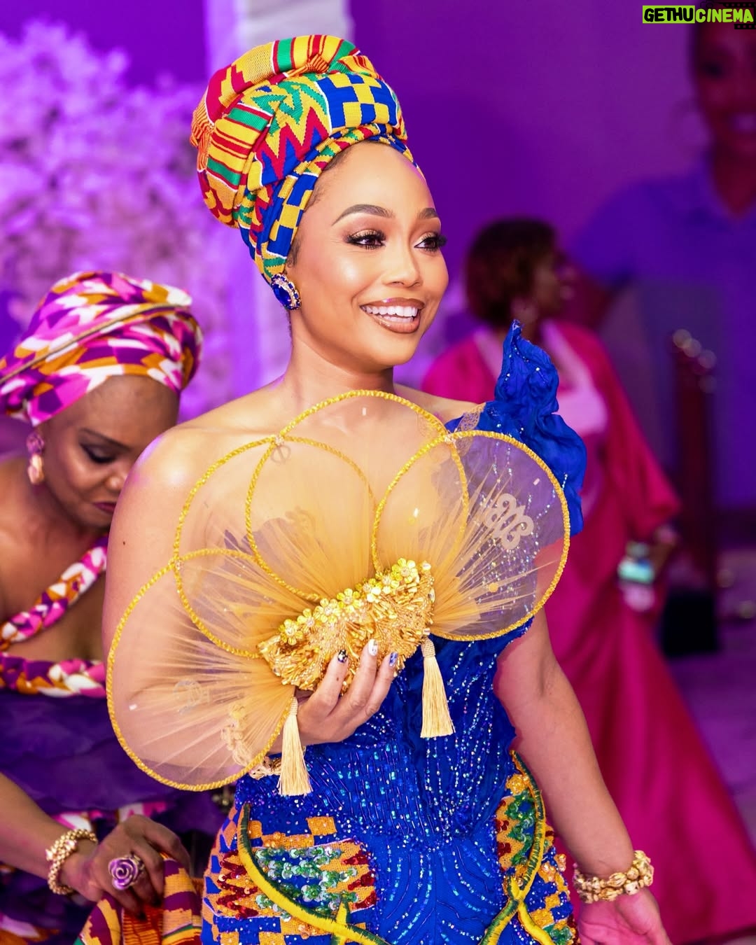 Shamari DeVoe - 72.6K Likes - 20 years later we said I do again… This time in the Motherland 🇬🇭. 

Through every challenge, God kept us. Celebrating our love while finally making it back “home” made this moment even more powerful. 

Legacy. Love. Forever. ❤️

~The DeVoes….✊🏾 #DeVoeTeD

#RonnieDeVoe #ShamariDeVoe #Ghana #Afrozons
