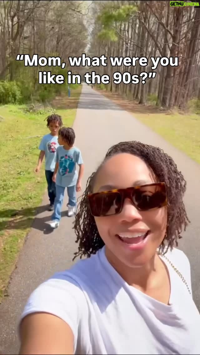 Shamari DeVoe - 19.1K Likes - “Mom, what were you like in the 90s?” 

 Me: Let me show you. 🥰

#ShamariDeVoe #ShamariFears