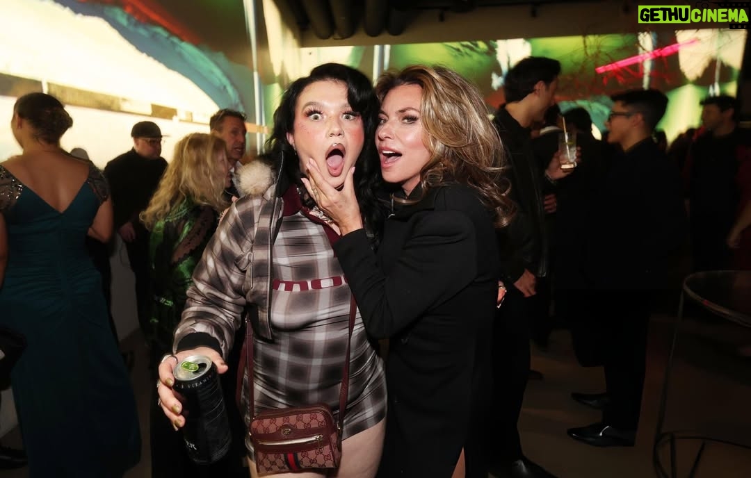 Shania Twain - 60K Likes - I’m feeling inspired by the tenacity we’re seeing in a new generation of incredibly talented artists. It’s a real privilege, as an artist with 30  years under my belt, to get to show my love and support for artists at the start of their own career journey. Congratulations to all the @grammys nominees and winners - never compromise your vision, never stop sharing your art. You make our world a better place. 🫶

📷 Courtesy of @gettyimages / @bfa for @universalmusicgroup
