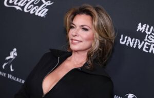 Shania Twain Instagram - I’m feeling inspired by the tenacity we’re seeing in a new generation of incredibly talented artists. It’s a real privilege, as an artist with 30  years under my belt, to get to show my love and support for artists at the start of their own career journey. Congratulations to all the @grammys nominees and winners - never compromise your vision, never stop sharing your art. You make our world a better place. 🫶

📷 Courtesy of @gettyimages / @bfa for @universalmusicgroup