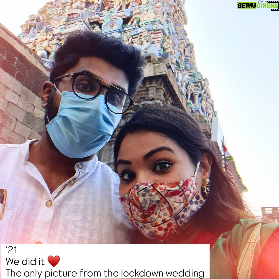 Sharanya Turadi - 58.4K Likes - Happy Anniversary Naana ♥️

Managed to make it to half a decade and it feels like yesterday 🤩♥️

Swipe to see something never seen before ->