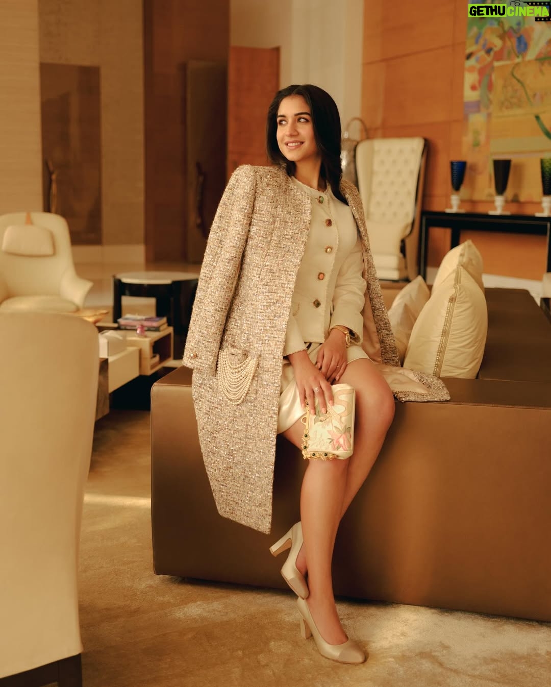 Shereen Sikka - 53.1K Likes - For my beautiful Radhika Ambani, custom Chanel Haute couture referencing their iconic Paris-Bombay Pre Fall 2011 one of my favourite collections of all time.

This love affair between paris and bombay, Chanel and India has always lived through craft, through the hands of artisans, and through a shared respect for heritage and detail. And you can still feel it now.

And that’s how this story continues. Through craft, through appreciation, and through a new generation, who carries it forward with curiosity and respect.

South sea pearl accents on the tweed and navratna buttons by genius @tarang_arora @amrapalijewels 
Custom couture shoes by Chanel and hand embroidered silk bag by @anamikakhanna.in 

captured by @farhanhussain