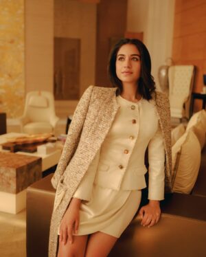 Shereen Sikka Instagram - For my beautiful Radhika Ambani, custom Chanel Haute couture referencing their iconic Paris-Bombay Pre Fall 2011 one of my favourite collections of all time.

This love affair between paris and bombay, Chanel and India has always lived through craft, through the hands of artisans, and through a shared respect for heritage and detail. And you can still feel it now.

And that’s how this story continues. Through craft, through appreciation, and through a new generation, who carries it forward with curiosity and respect.

South sea pearl accents on the tweed and navratna buttons by genius @tarang_arora @amrapalijewels 
Custom couture shoes by Chanel and hand embroidered silk bag by @anamikakhanna.in 

captured by @farhanhussain