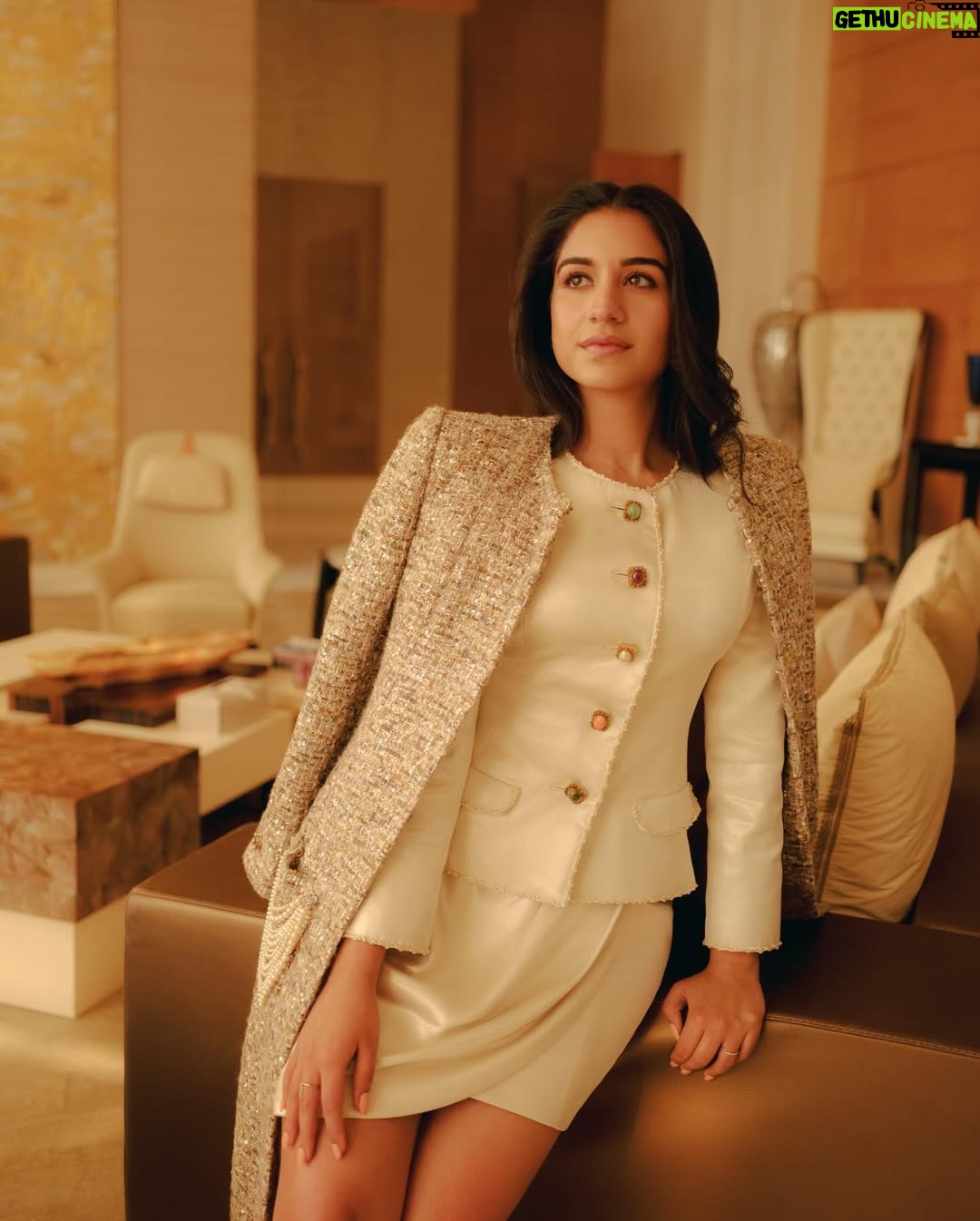 Shereen Sikka - 53.1K Likes - For my beautiful Radhika Ambani, custom Chanel Haute couture referencing their iconic Paris-Bombay Pre Fall 2011 one of my favourite collections of all time.

This love affair between paris and bombay, Chanel and India has always lived through craft, through the hands of artisans, and through a shared respect for heritage and detail. And you can still feel it now.

And that’s how this story continues. Through craft, through appreciation, and through a new generation, who carries it forward with curiosity and respect.

South sea pearl accents on the tweed and navratna buttons by genius @tarang_arora @amrapalijewels 
Custom couture shoes by Chanel and hand embroidered silk bag by @anamikakhanna.in 

captured by @farhanhussain