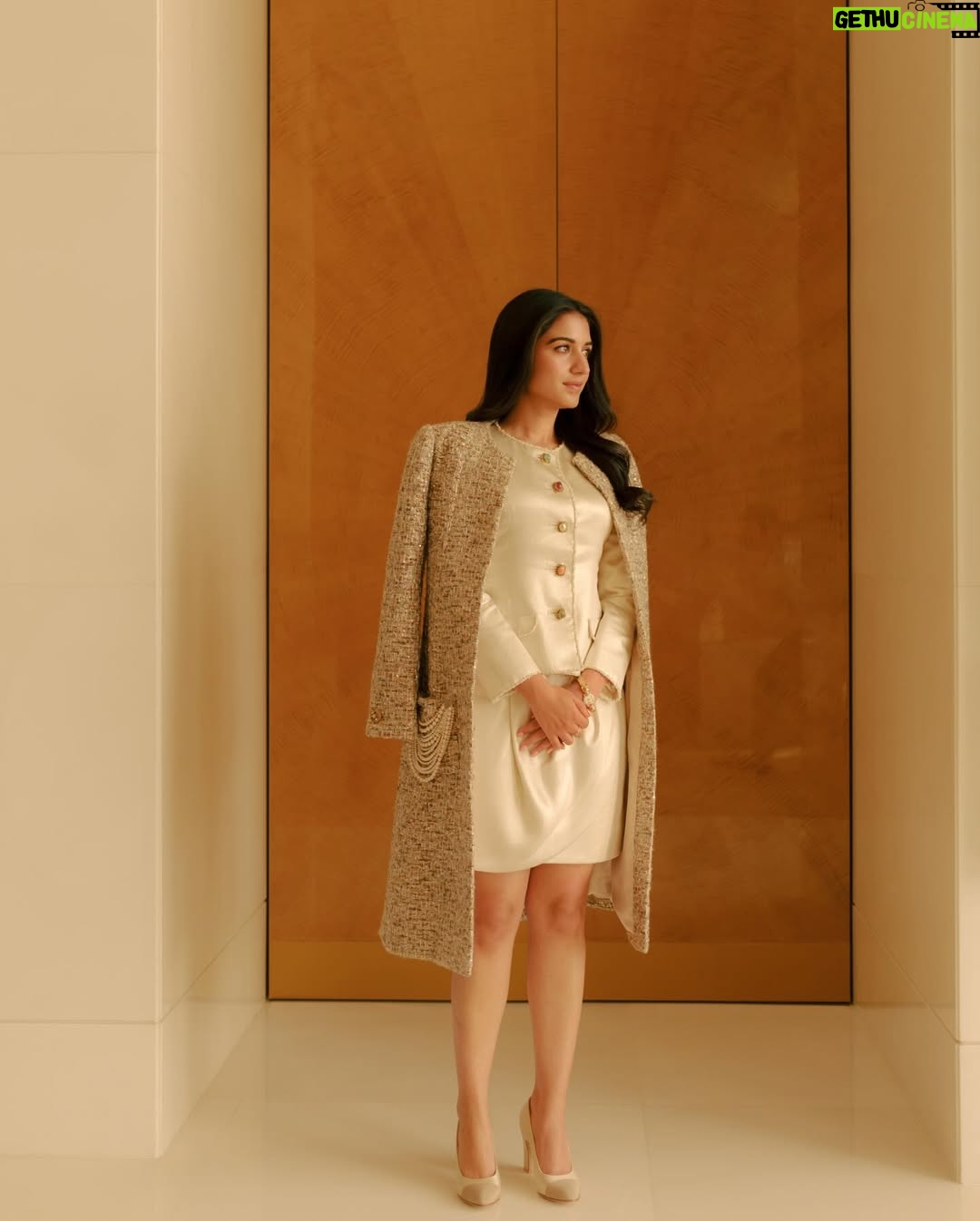 Shereen Sikka - 53.1K Likes - For my beautiful Radhika Ambani, custom Chanel Haute couture referencing their iconic Paris-Bombay Pre Fall 2011 one of my favourite collections of all time.

This love affair between paris and bombay, Chanel and India has always lived through craft, through the hands of artisans, and through a shared respect for heritage and detail. And you can still feel it now.

And that’s how this story continues. Through craft, through appreciation, and through a new generation, who carries it forward with curiosity and respect.

South sea pearl accents on the tweed and navratna buttons by genius @tarang_arora @amrapalijewels 
Custom couture shoes by Chanel and hand embroidered silk bag by @anamikakhanna.in 

captured by @farhanhussain