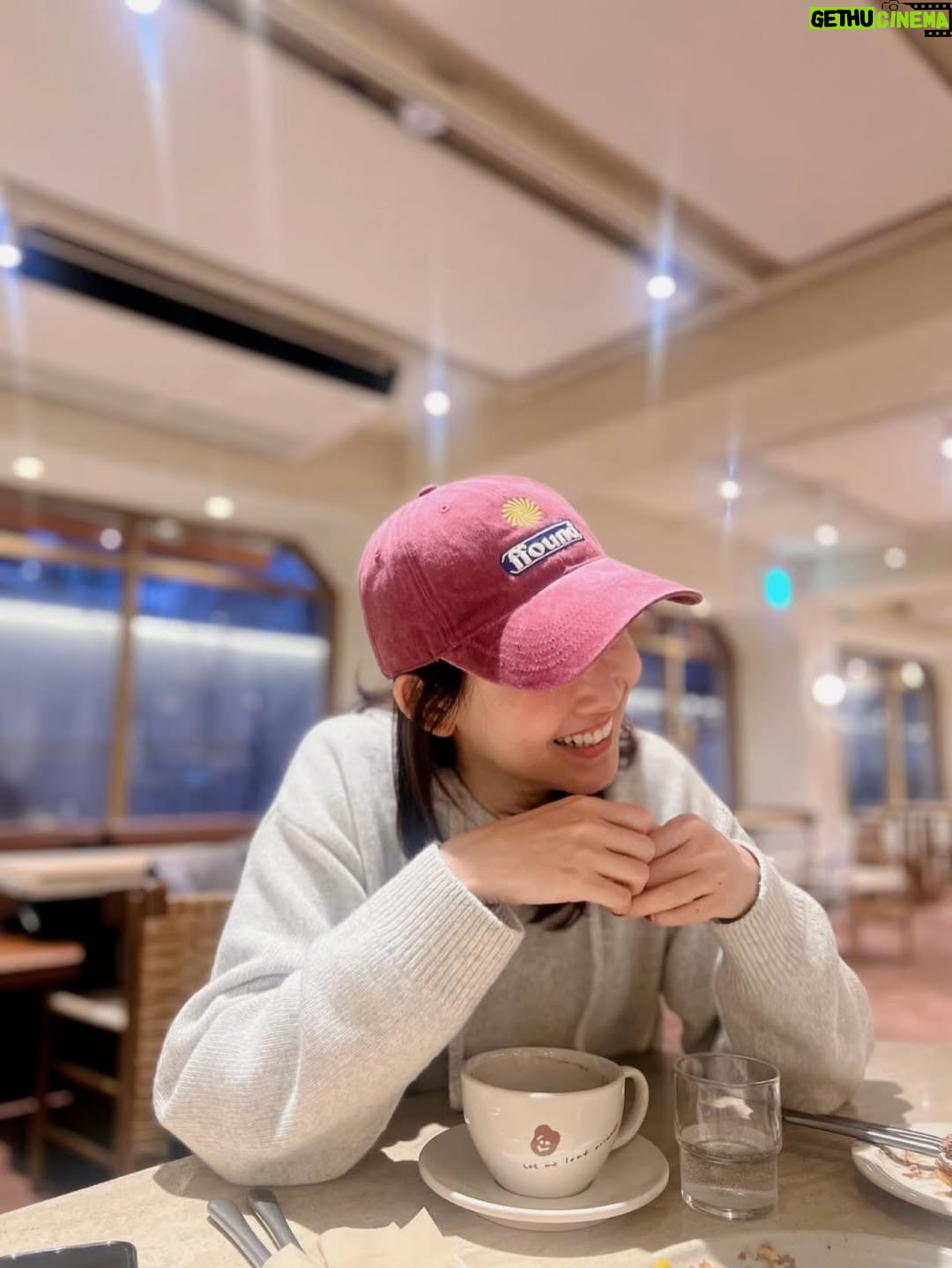 Shin Hyun-been - 14.4K Likes - ☕️