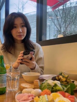 Shin Hyun-been Instagram - December 2025