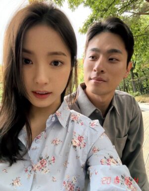 Shin Sae-kyeong Instagram - 박건👫선화 📷미공개 컷 #휴민트