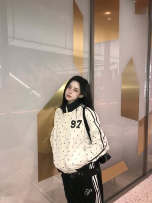 Shin Su-hyun Instagram - 몰랑!! 다 올려!!
#prenda #프렌다 #prendadesigncompany