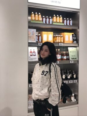Shin Su-hyun Instagram - 몰랑!! 다 올려!!
#prenda #프렌다 #prendadesigncompany