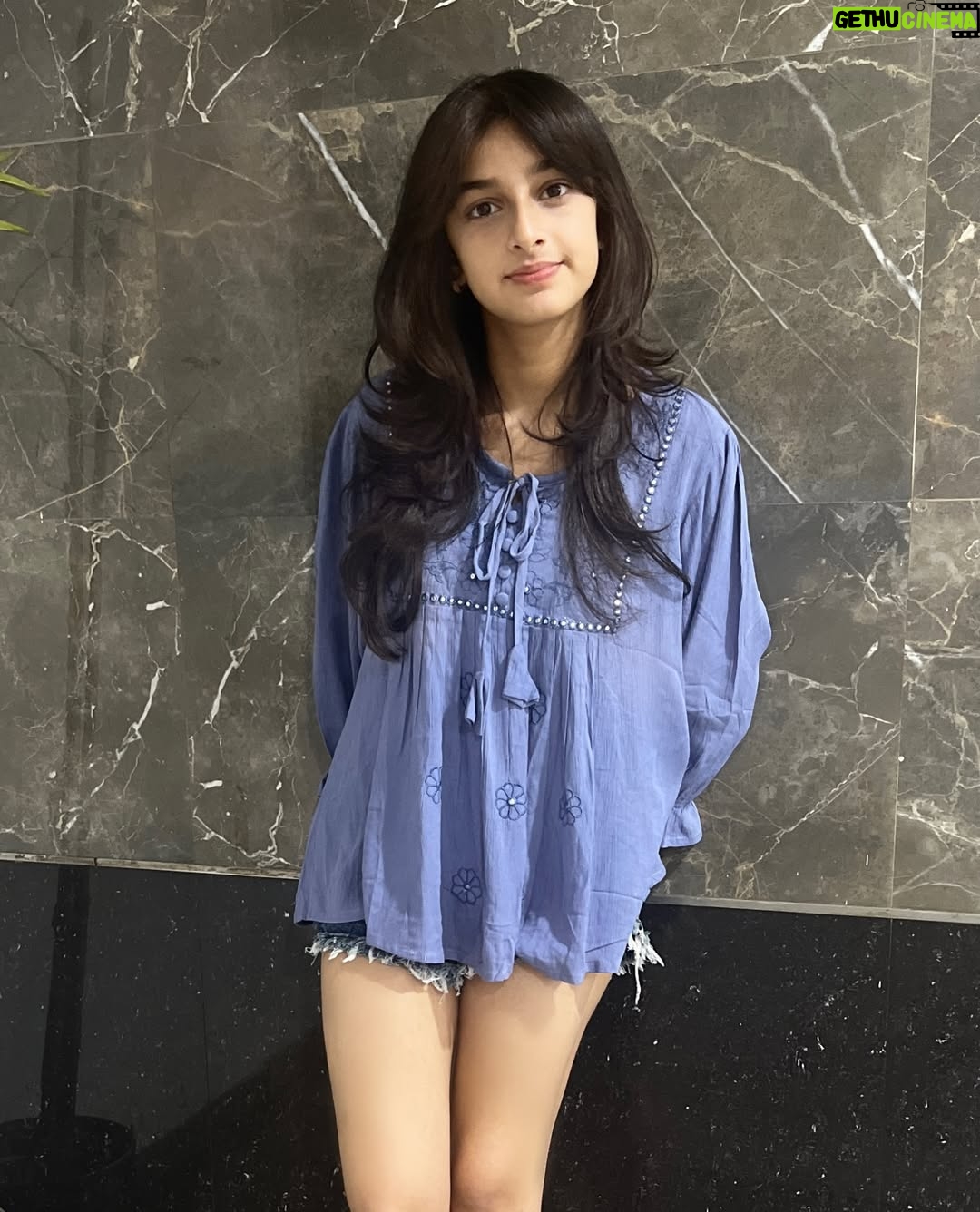 Shivika Rishi - 53.8K Likes - 🧚💫💙

#instagramphotography #summerlook☀️ #viralpost #explorephotography #denimshort
