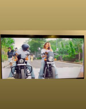 Shivika Rishi Instagram - Pouring the character Arya #fourmoreshotsplease #fourmoreshotspleaseonprime onto your feed #newwork 

#sundaypost #instagram
