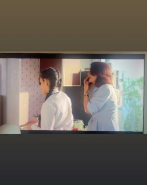 Shivika Rishi Instagram - Pouring the character Arya #fourmoreshotsplease #fourmoreshotspleaseonprime onto your feed #newwork 

#sundaypost #instagram